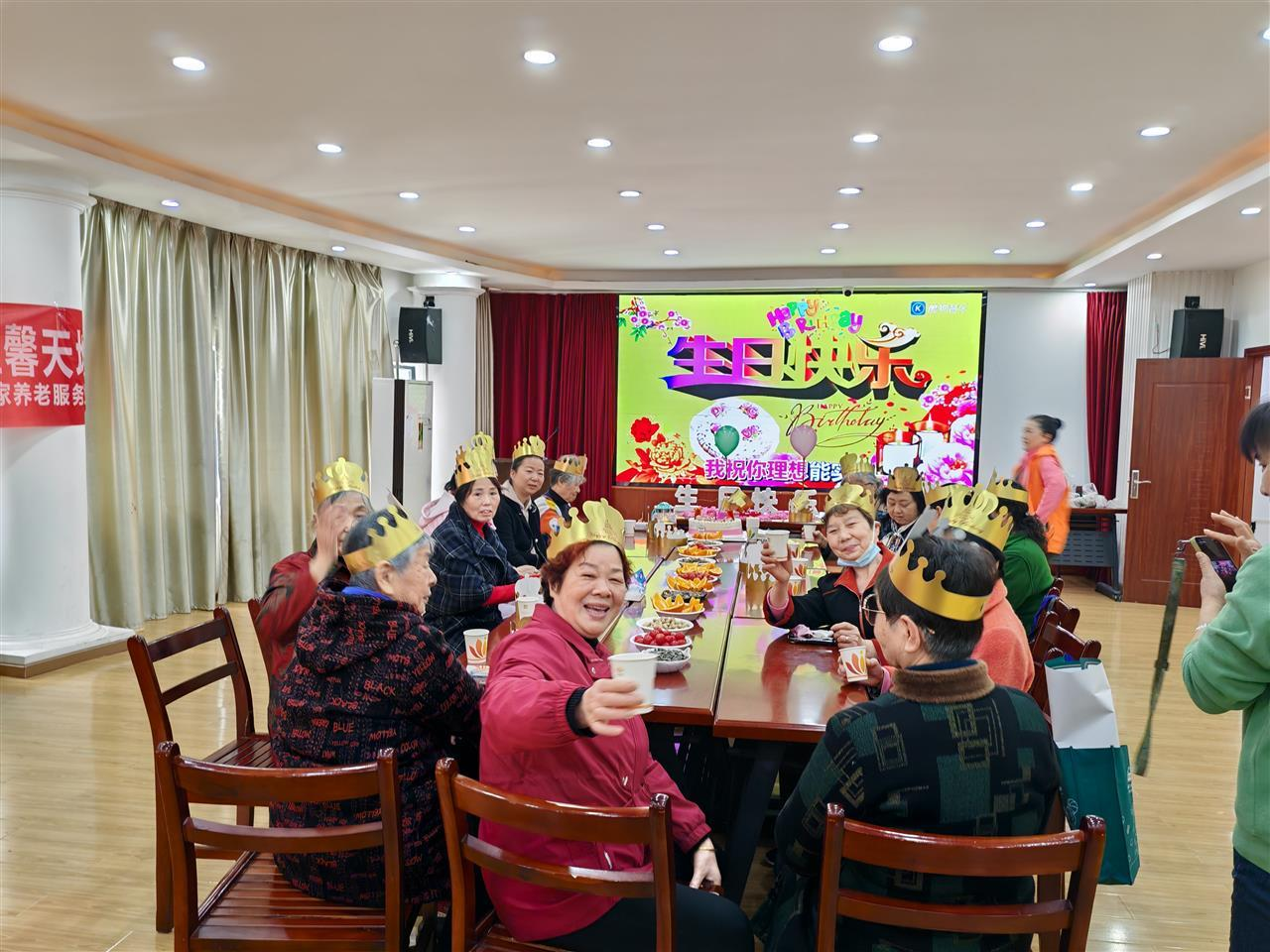 图片10.png 福布斯